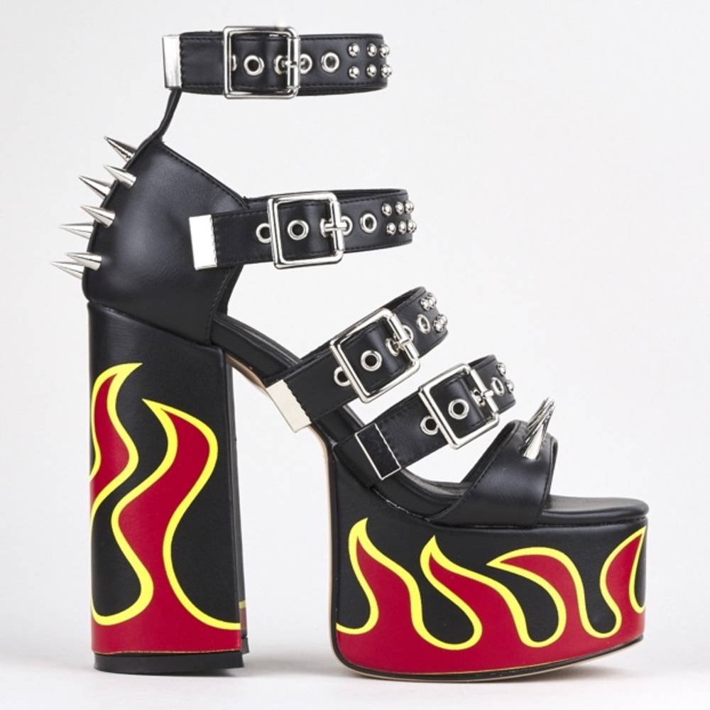 ❌SOLD❌Lamoda Revin platform heels